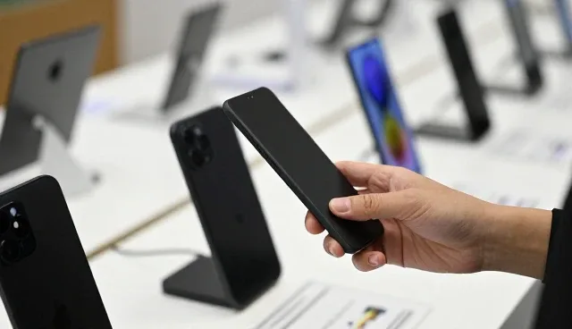 电子产品销售中的产品性能如何影响消费者选择